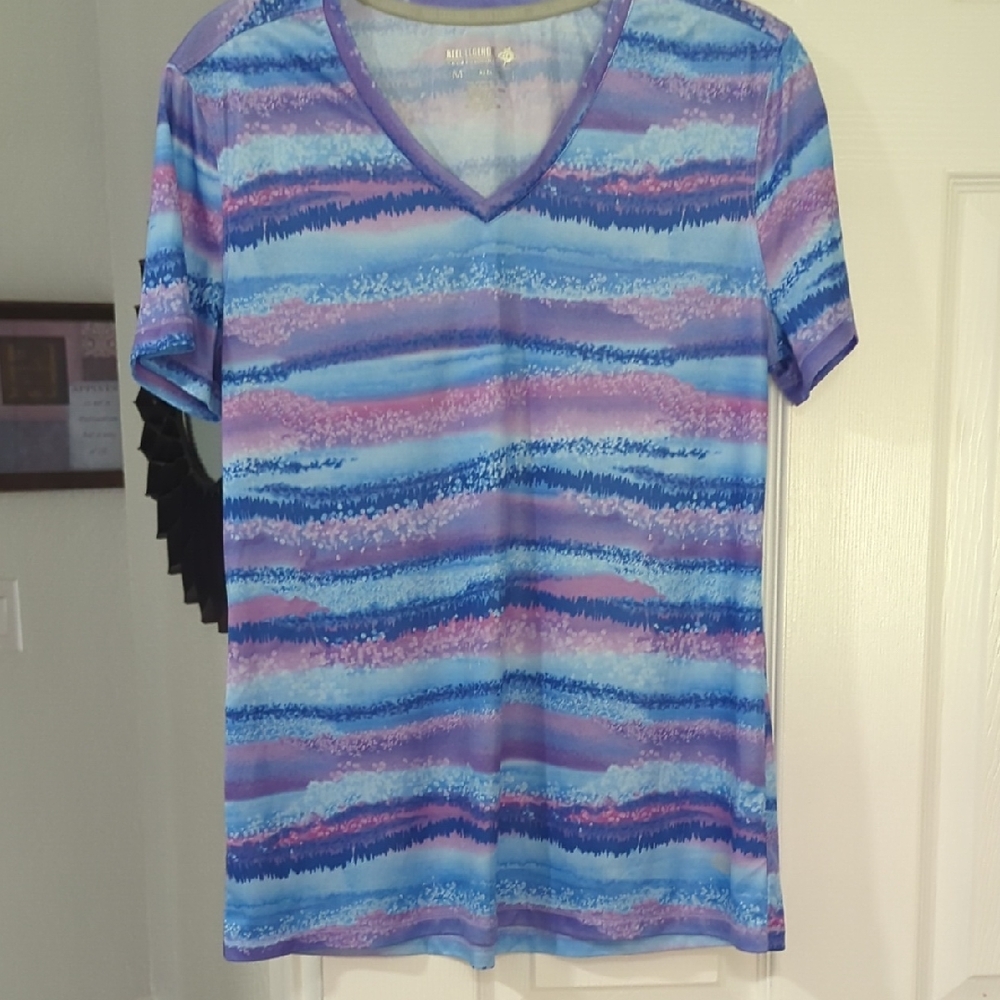 Like New Blue and Purple Short Sleeve Performance Medium Top
